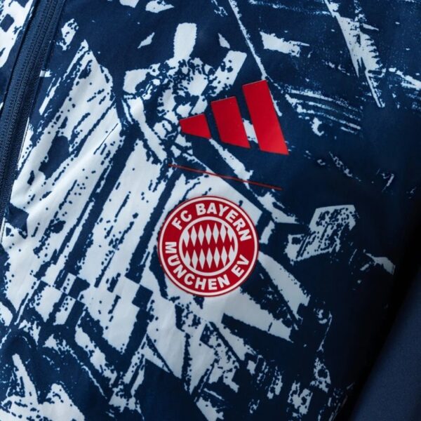 Bayern Munich Reversible Anthem Windbreaker 2025/26