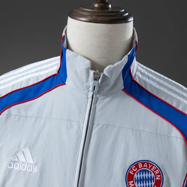 img_4409 Bayern Munich Windbreaker 2025/26