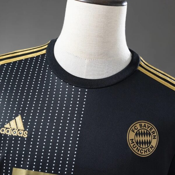 Bayern Munich 2021/22 Home Retro Jersey – Classic Edition