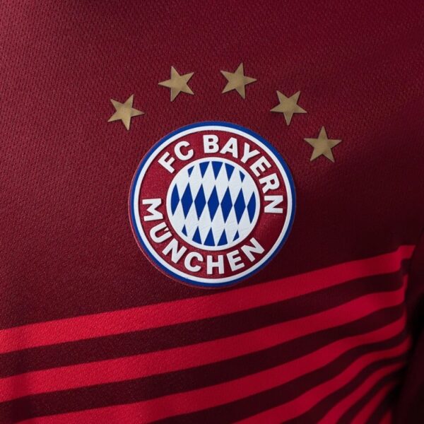Bayern Munich 2021/22 Away  Retro Jersey – Classic Edition