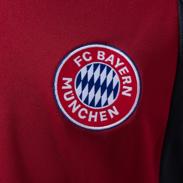 Bayern Munich 2001/02Home Retro Jersey – Classic Edition