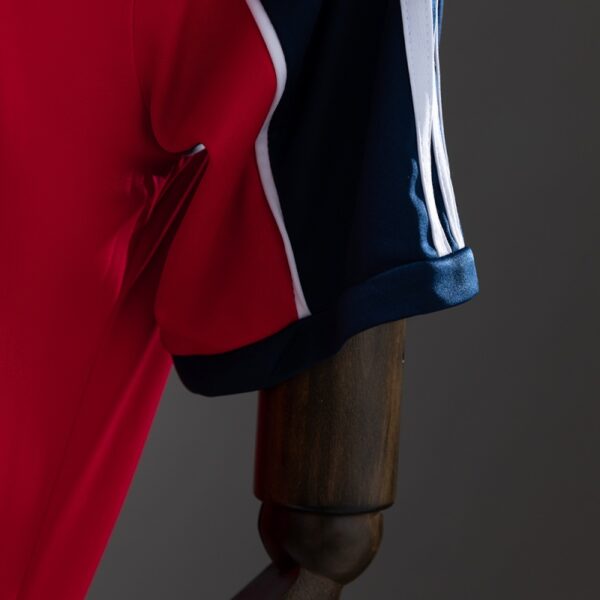 Bayern Munich 2000/01 Home Retro Jersey – Classic Edition