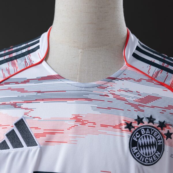Bayern Munich 2025/26 Away Jersey – Official Edition