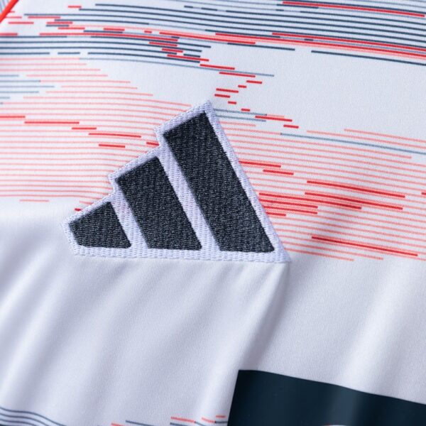 Bayern Munich 2025/26 Away Jersey – Official Edition