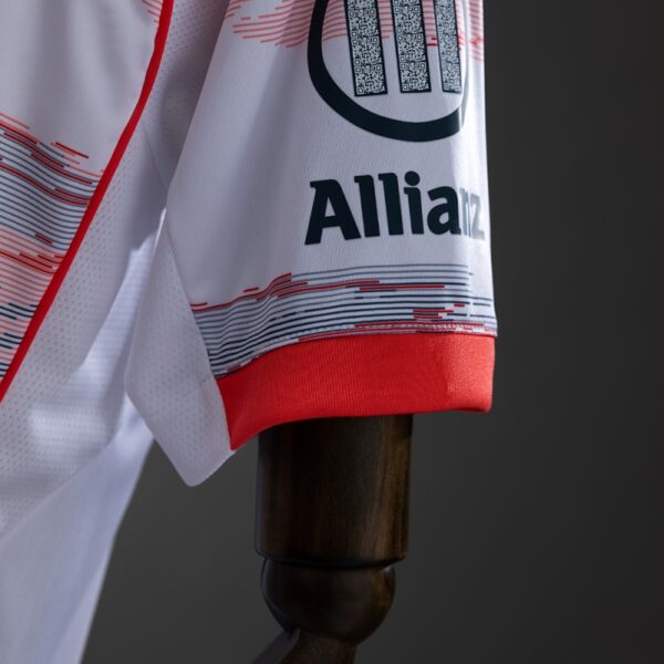 Bayern Munich 2025/26 Away Jersey – Official Edition