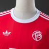 Bayern Munich 2025/26 Goalkeeper Jersey – Official Edition