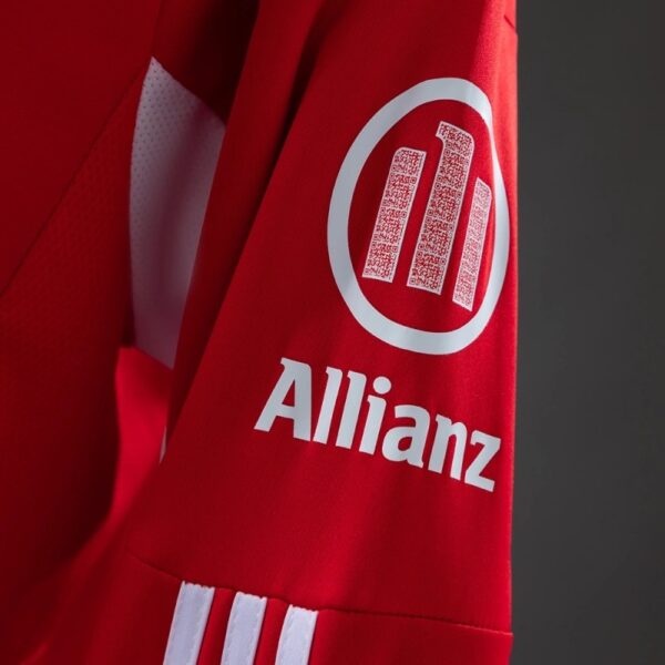 Bayern Munich 2025/26 Home Long Sleeve Jersey – Official Edition