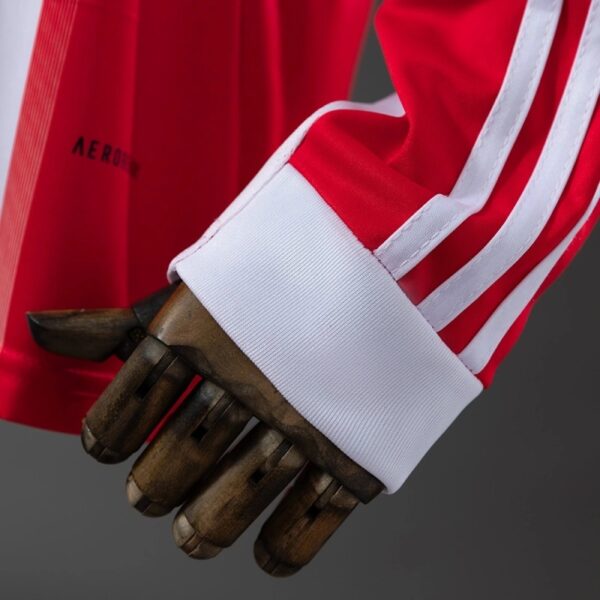 Bayern Munich 2025/26 Home Long Sleeve Jersey – Official Edition