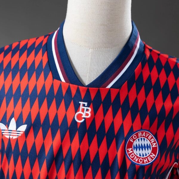 img_4784 Bayern Munich 2025/26 Casual Jersey