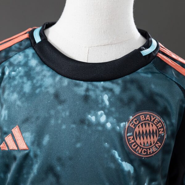 Bayern Munich 2024/25 Kids Away Kit – Full Set