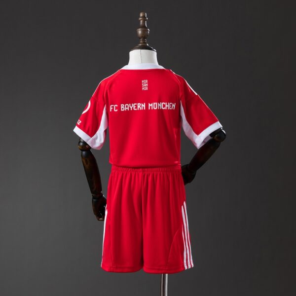 Bayern Munich 2025/26 Kids Home Kit – Full Set