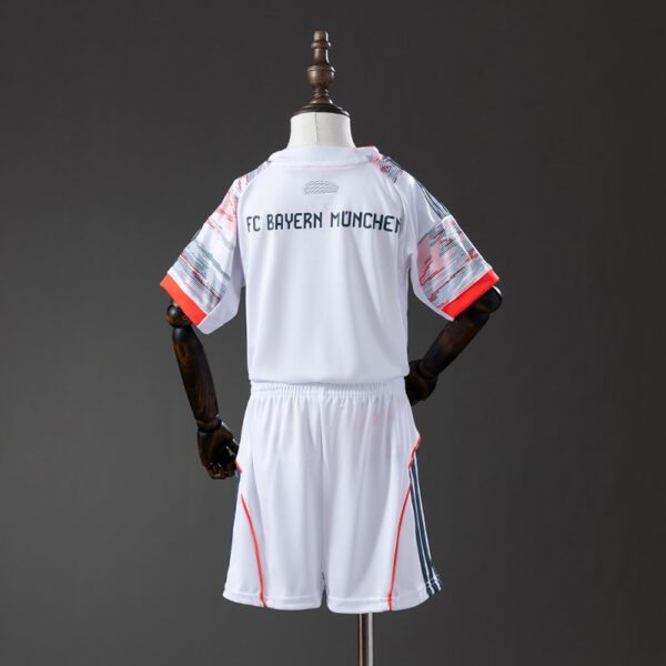 Bayern Munich 2025/26 Kids Away Kit – Full Set