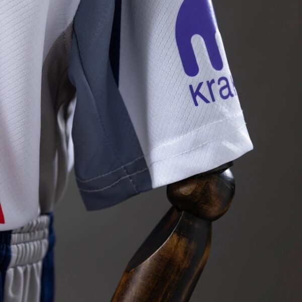 img_5070 Tottenham Hotspur 2025/26 Kids Home Kit – Full Youth Set