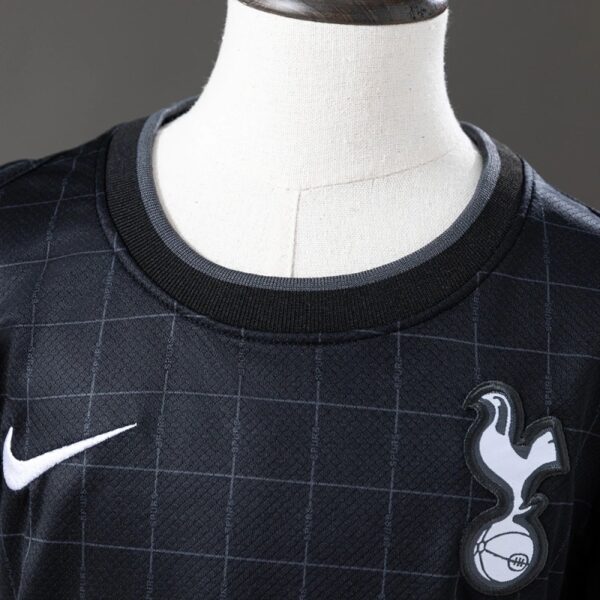 img_5077 Tottenham Hotspur 2025/26 Kids Away Kit – Set