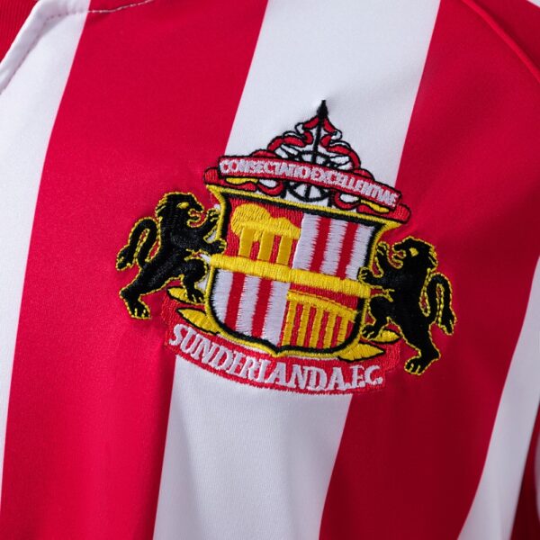 Sunderland Retro 2005/06 Home Jersey – Classic Red & White Vintage Shirt