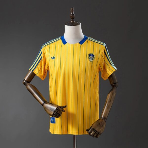 img_5378 Leeds United – 2025/26 Retro Style