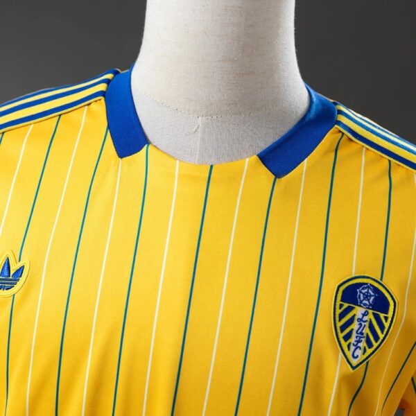 img_5380 Leeds United – 2025/26 Retro Style