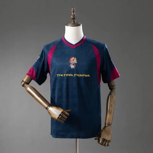 img_5613 Iron Maiden X West Ham 2010 Home - Retro