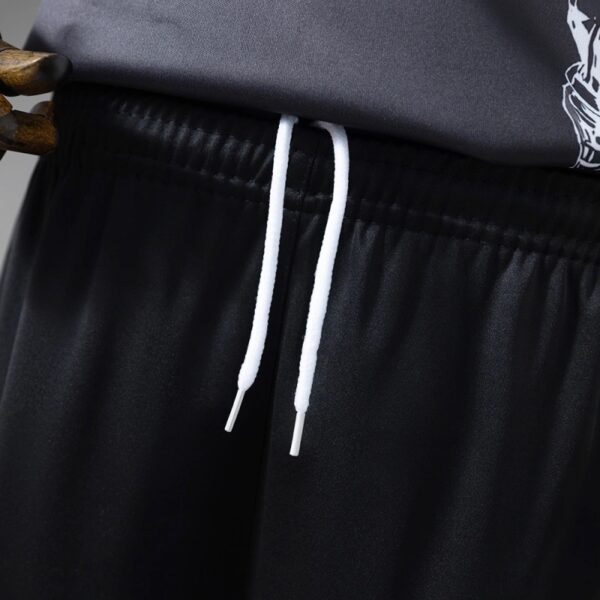 Real Madrid 2025/26 Marvel Kids Kit – Special Edition