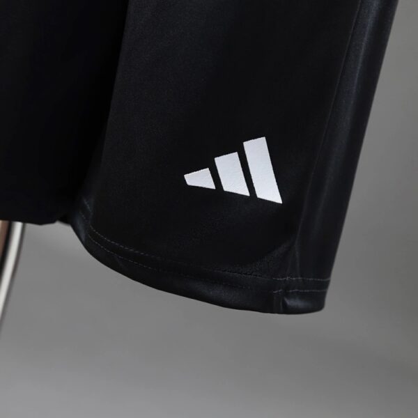 Real Madrid 2025/26 Marvel Kids Kit – Special Edition