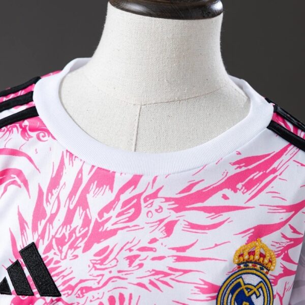 img_5652 Real Madrid 2025/26 Pink Kids Kit – Special Edition