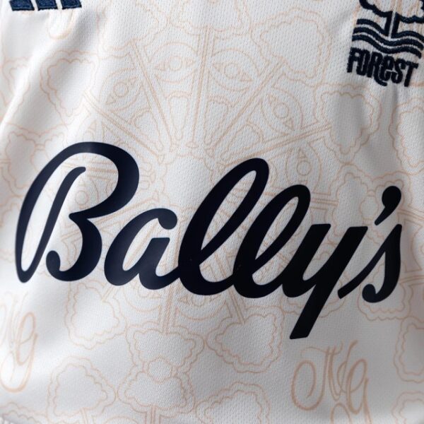 Nottingham Forest 2025/26 Kids Away Kit – Official Edition