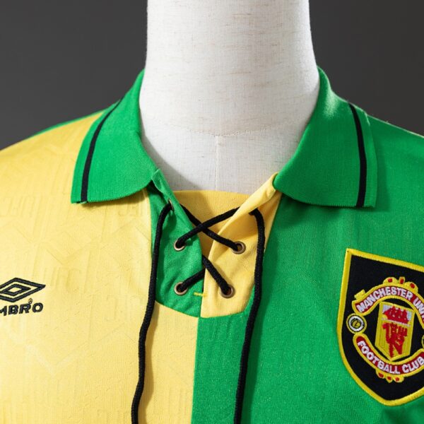 img_6044 Manchester United 1992/94 Second Away Long Sleeve Retro Jersey – Yellow & Green Edition