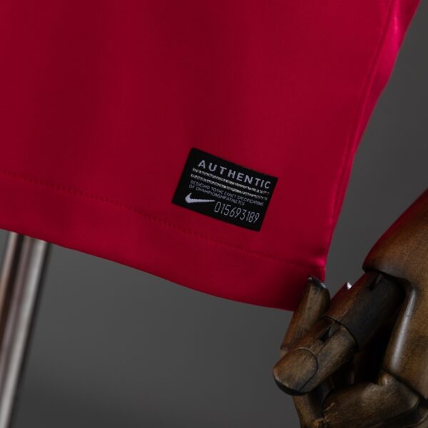 Manchester United 2010 Home Retro Jersey – Classic Red Edition