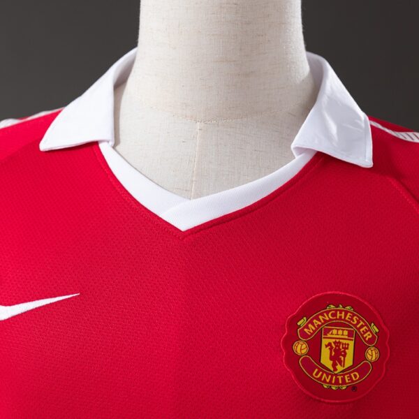Manchester United 2010/11 Home Red Retro Jersey – Classic Champions Edition