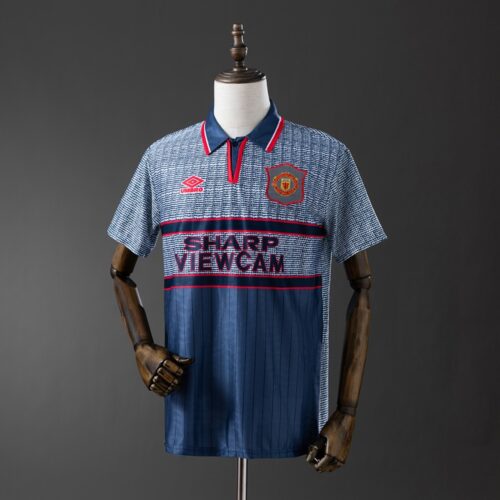 Manchester United 1995/96 Away Retro Jersey – Classic Grey Edition