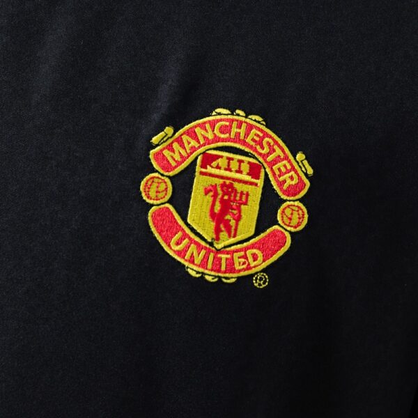img_6384 Manchester United 2003/04 Away Black Retro Jersey – Classic