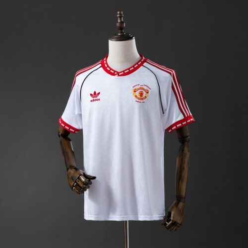 Manchester United 1991 White Re-Launch Away Retro Jersey – Classic 90s Edition