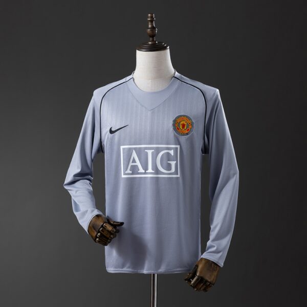 Manchester United 2007 Goalkeeper Grey Retro Long Sleeve Jersey – Classic Keeper Edition