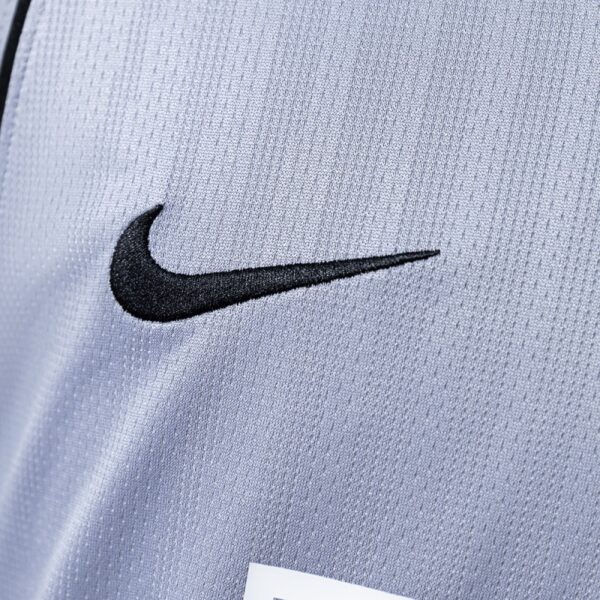 Manchester United 2007 Goalkeeper Grey Retro Jersey – Classic Keeper Edition