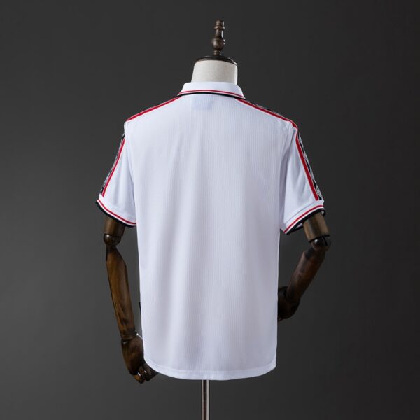 Manchester United 1998/99 Away White Retro Jersey – Treble Season Edition