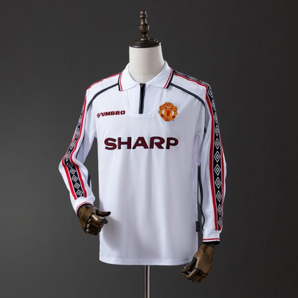 Manchester United 1998/99 Away White Long Sleeve Retro Jersey – Treble Edition