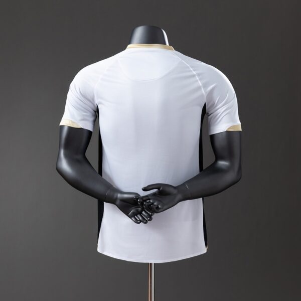 Manchester United 2006/07 Away White Player Version Retro Jersey – Elite Fit Edition