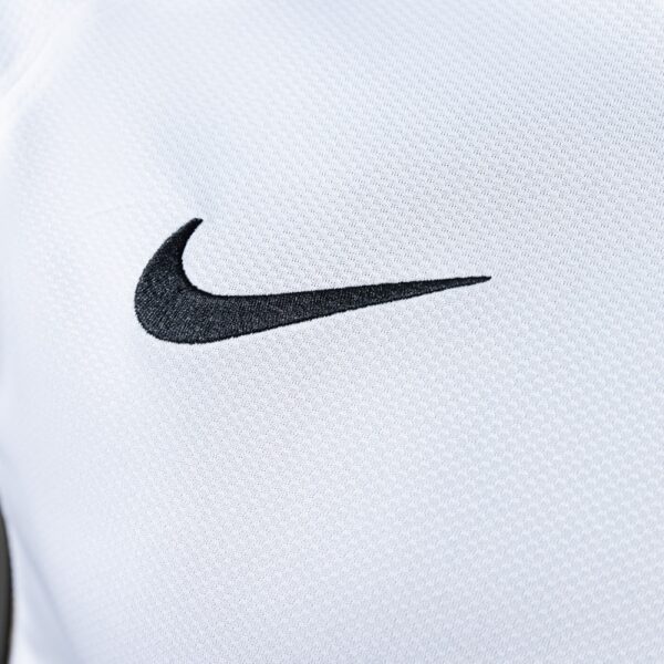 Manchester United 2006/07 Away White Player Version Retro Jersey – Elite Fit Edition
