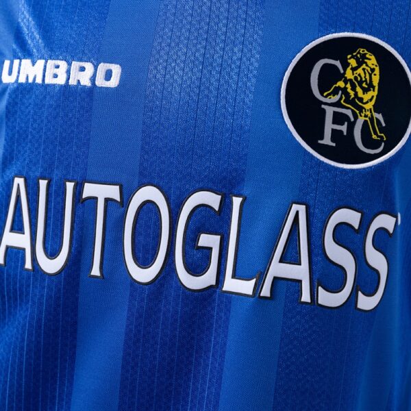 Chelsea 1997/99 Home Retro Jersey – Classic 90s Blue Edition