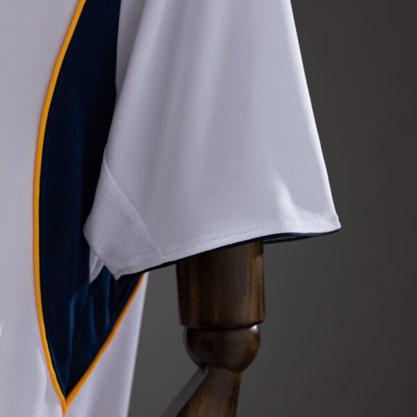 img_6917 Liverpool F.C. 2001/02 Away Retro Jersey