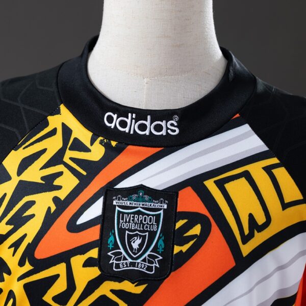Liverpool F.C. 1995/96 Goalkeeper Long Sleeve Retro Jersey