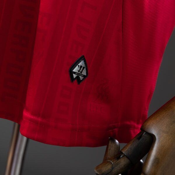 Liverpool F.C. 2013/14 Home Retro Jersey