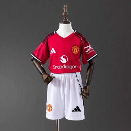 img_7124 Manchester United F.C. Kids 2025/26 Full Home Kit