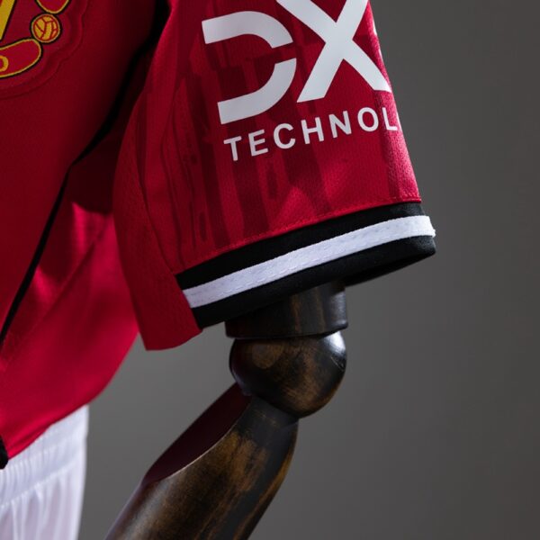 img_7130 Manchester United F.C. Kids 2025/26 Full Home Kit