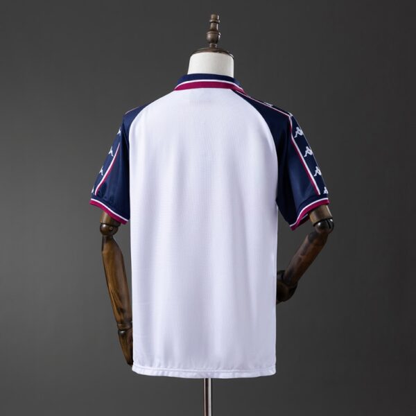 Manchester City F.C. 1997/98 Away Retro Jersey