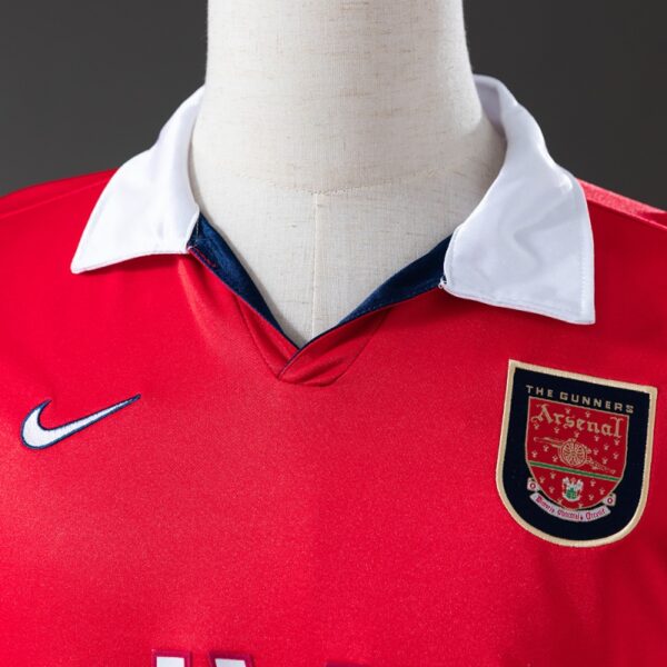 Arsenal F.C. 1998/99 Home Retro Football Shirt
