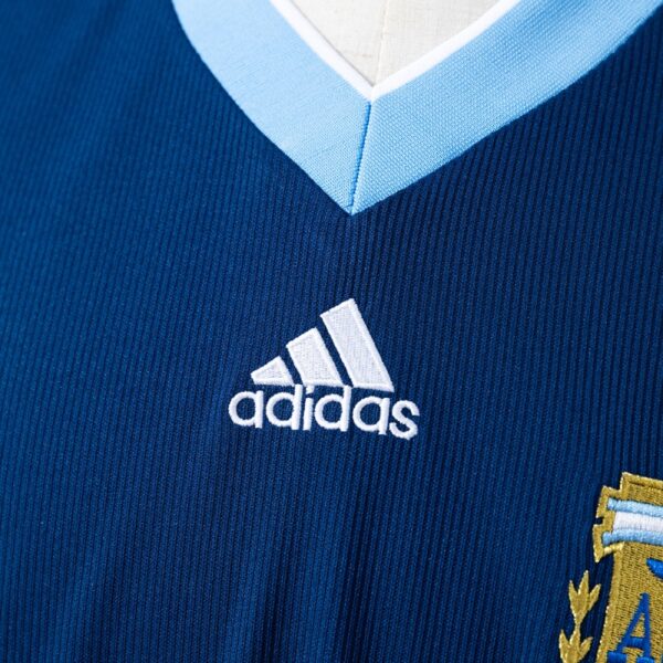 Argentina 1998 Away Retro Jersey – Classic World Cup Blue Edition