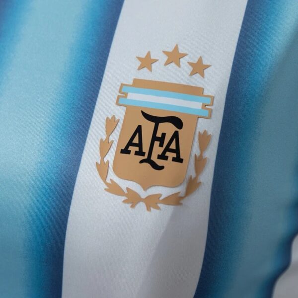 Argentina 2026 Women’s Crop Top Jersey – Modern Fan Edition