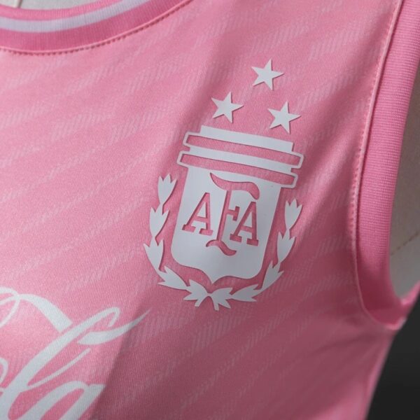 Argentina 2026 Women’s Pink Crop Top – Limited Edition Football Shirt
