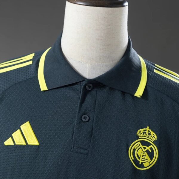 Real Madrid 2025/26 Polo Shirt – Official Style Club Edition